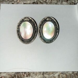 Vintage mother of pearl Judy Lee clip on earrings